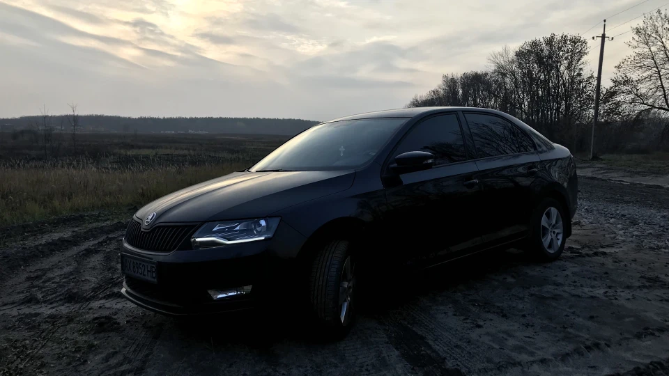 Skoda Rapid (Black) Рапідушка 4