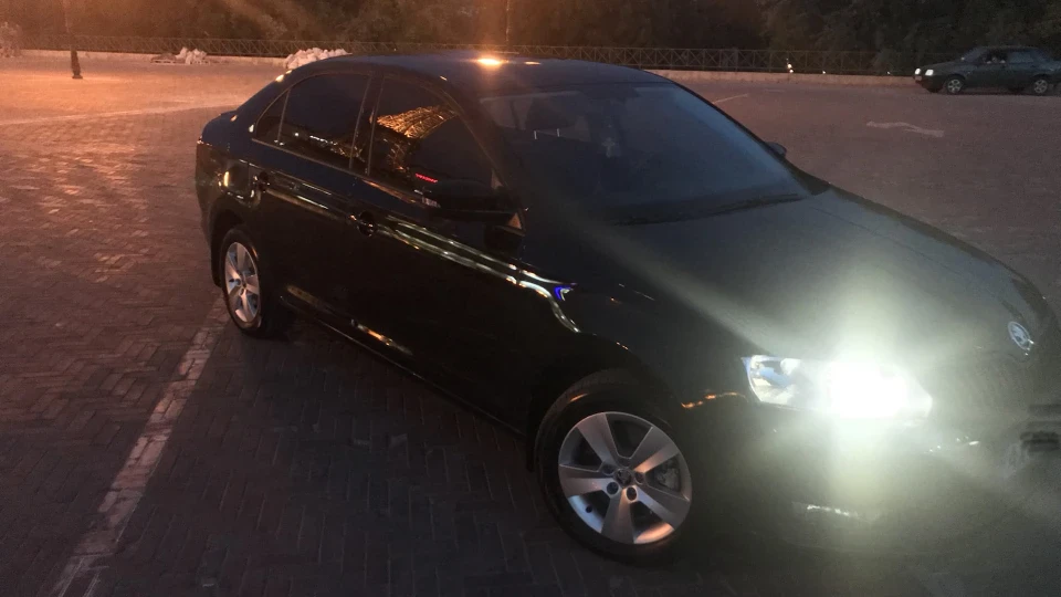 Skoda Rapid (Black) Рапідушка 5