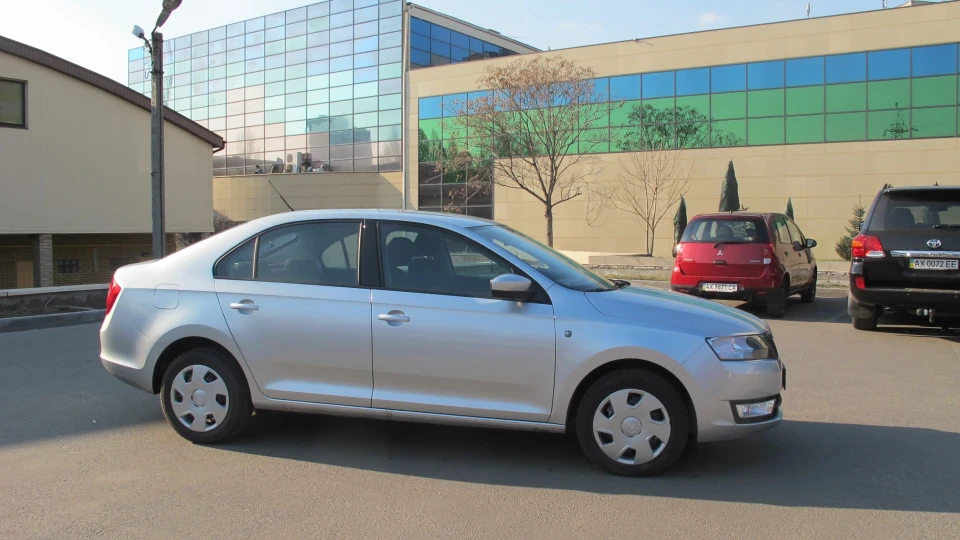 Skoda Rapid металік, 1.6 АКПП