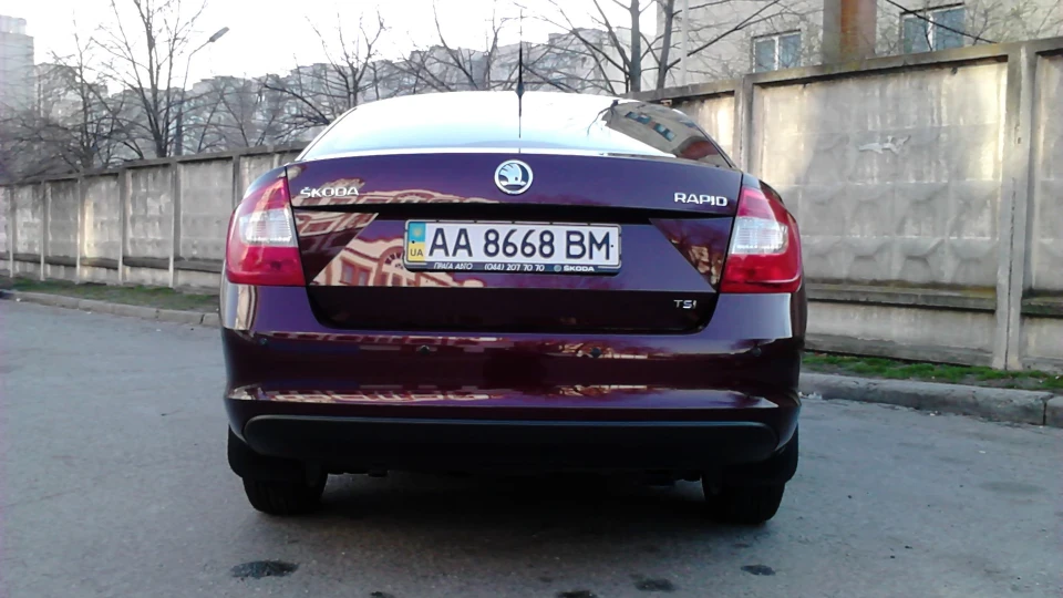 Skoda Rapid просто TSI 4