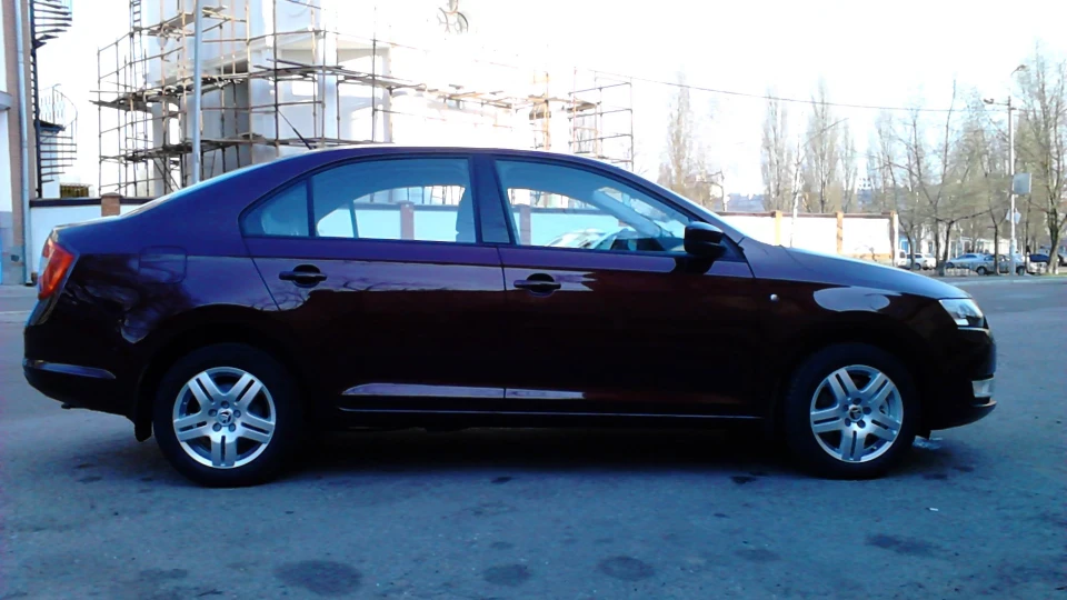 Skoda Rapid просто TSI 5