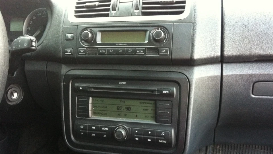 Skoda Roomster 4