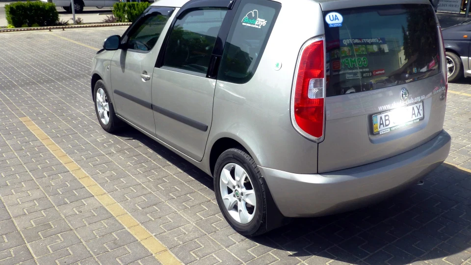 Skoda Roomster SPORT "ROADLINER" 4