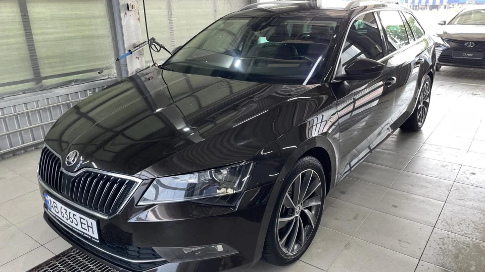 Skoda Superb Combi