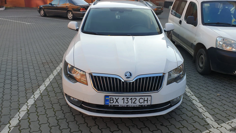 Skoda Superb Combi 5