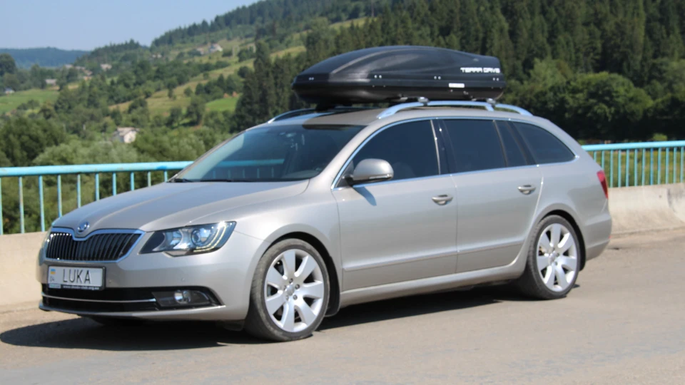 Skoda Superb Combi 5