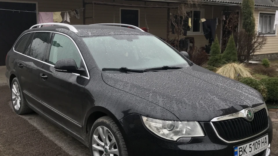 Skoda Superb Combi 2