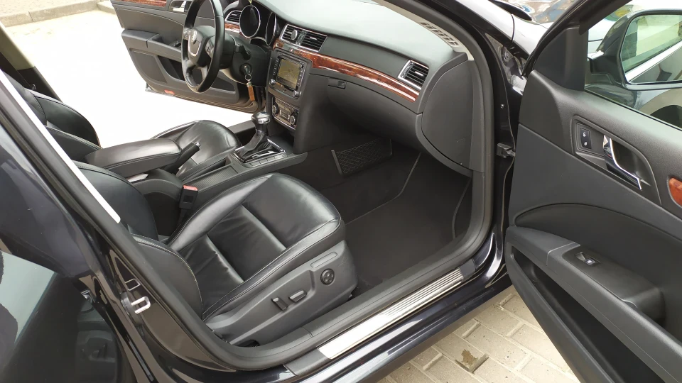 Skoda Superb Combi 2,0 TDI 125 kWt 4