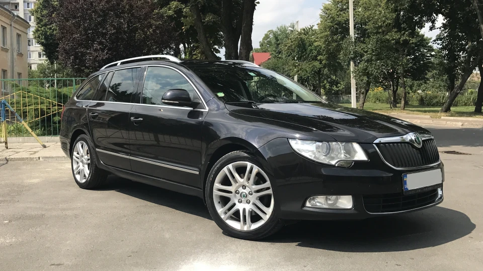 Skoda Superb Combi 2.0 TDI 170 л.с. 4