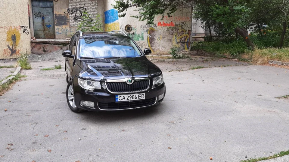 Skoda Superb Combi 2,0 tdi 4