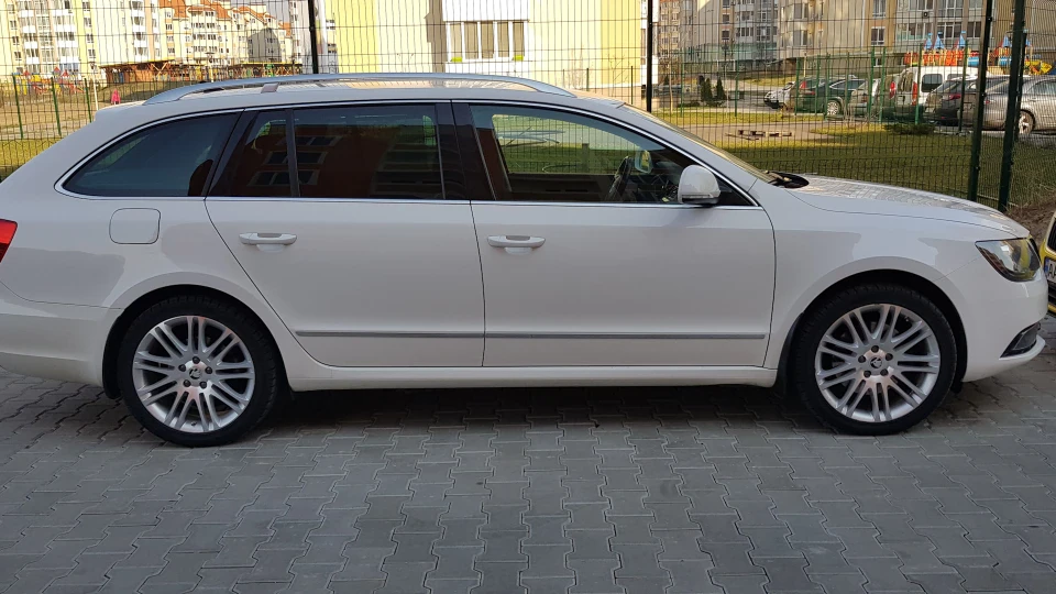 Skoda Superb Combi 2.0TDI 125kW 4*4