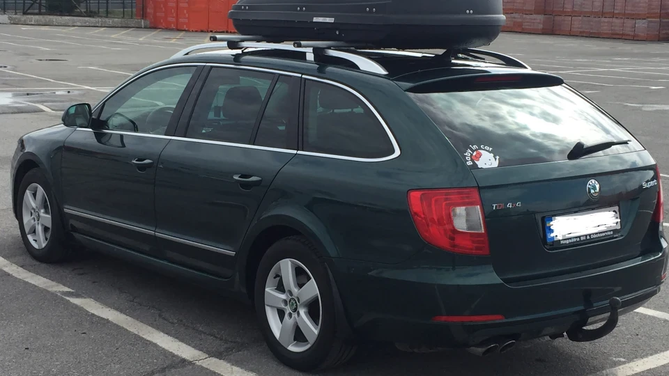 Skoda Superb Combi 2,0TDI 4х4 125 кВт 🇺🇦 3