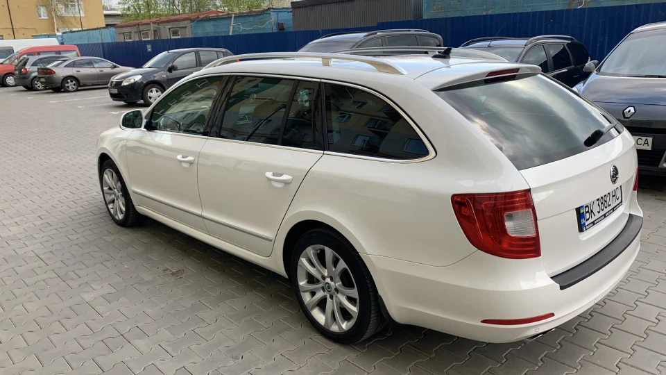 Skoda Superb Combi CFGB DQ250 02E 5
