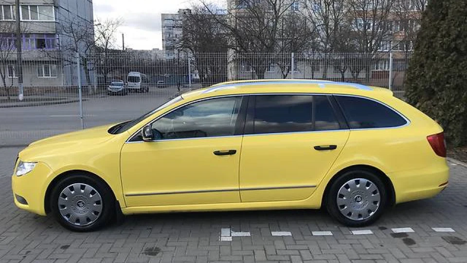 Skoda Superb Combi Лимонка 3