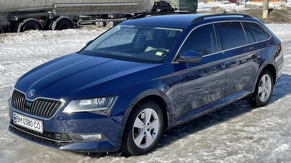 Skoda Superb Combi RAKETA 3