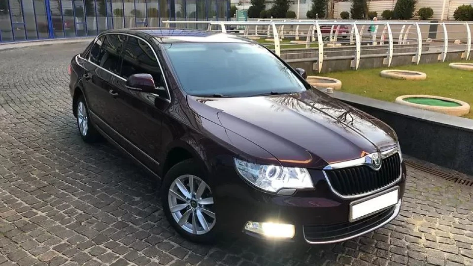 Skoda Superb 2