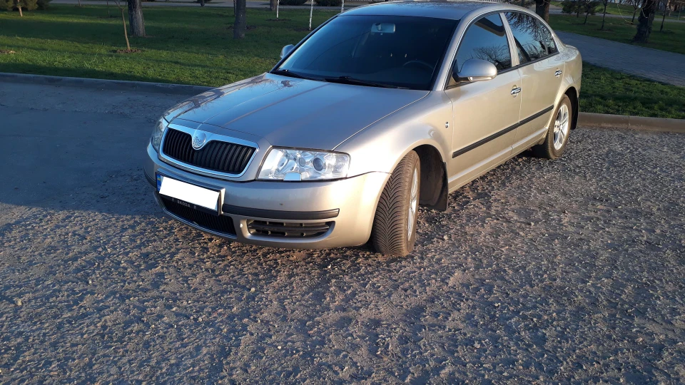 Skoda Superb 2