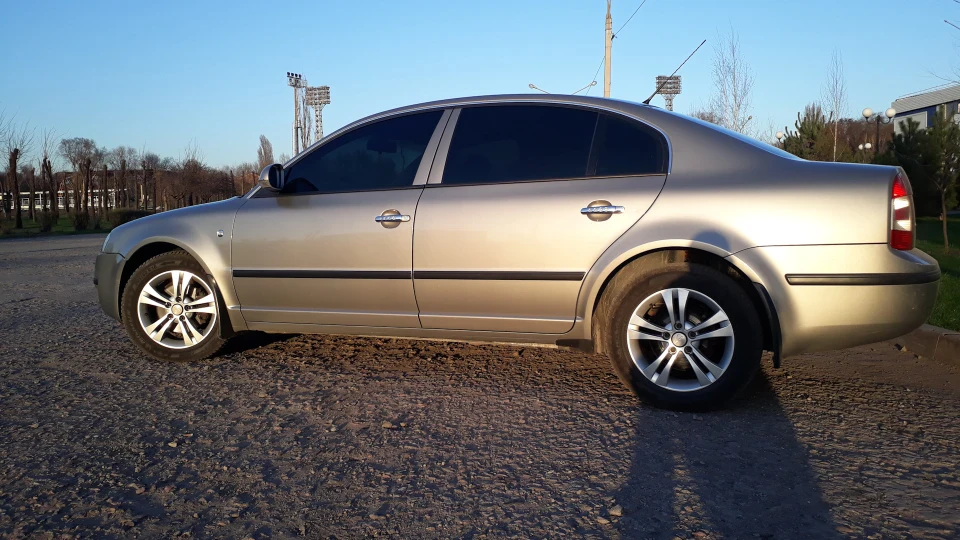 Skoda Superb 4