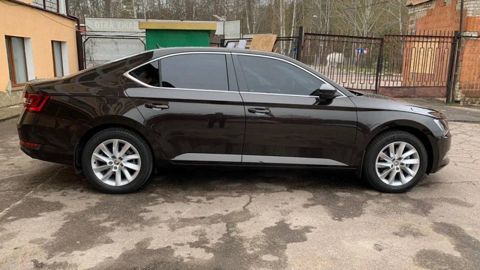 Skoda Superb 2