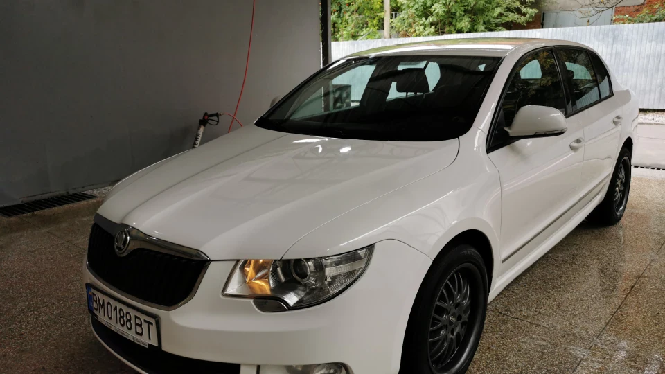 Skoda Superb 1.6 tdi 3