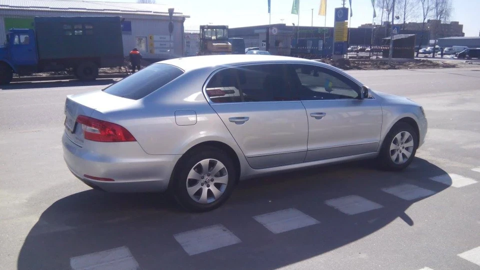 Skoda Superb 1.8 FL DSG7 2