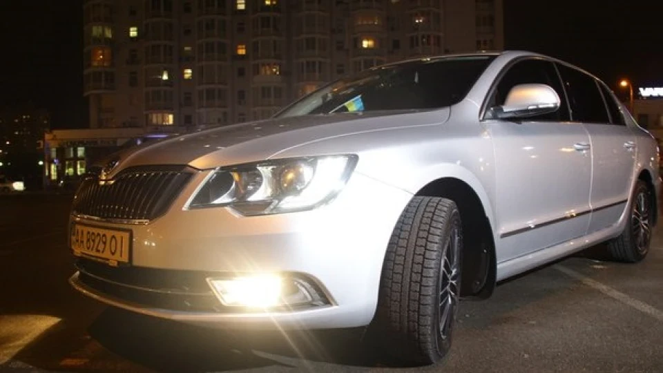 Skoda Superb 1.8 FL DSG7 4