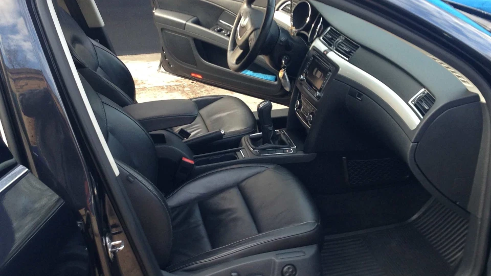 Skoda Superb 1.8 TSI Atomobil 5