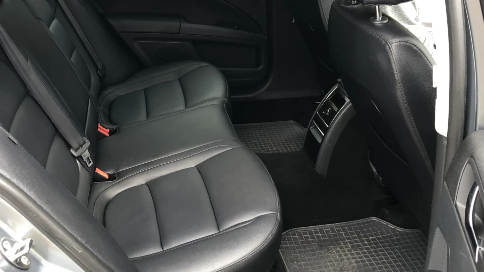 Skoda Superb 1.8 TSI 3