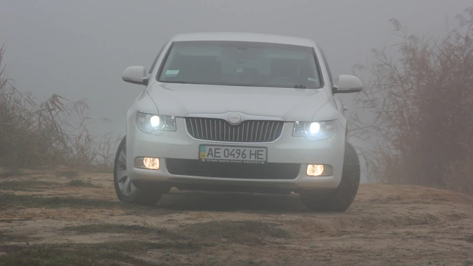 Skoda Superb 1.8 TSI 3
