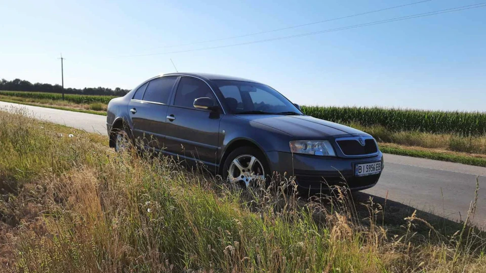 Skoda Superb 1.8 ТУРБО 20V 2