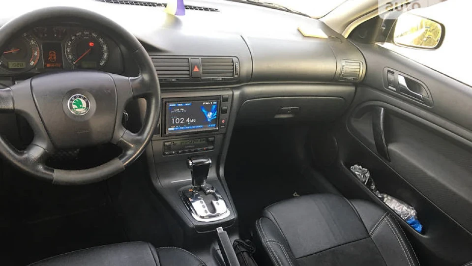 Skoda Superb 1.8 Turbo Recaro OPC 3