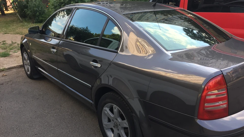 Skoda Superb 1.8 Turbo 3