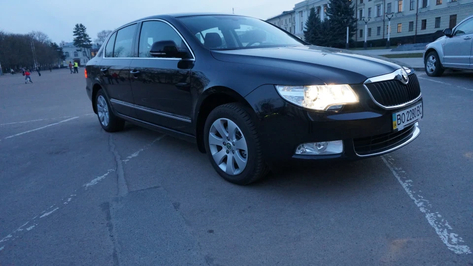 Skoda Superb 1.8 4