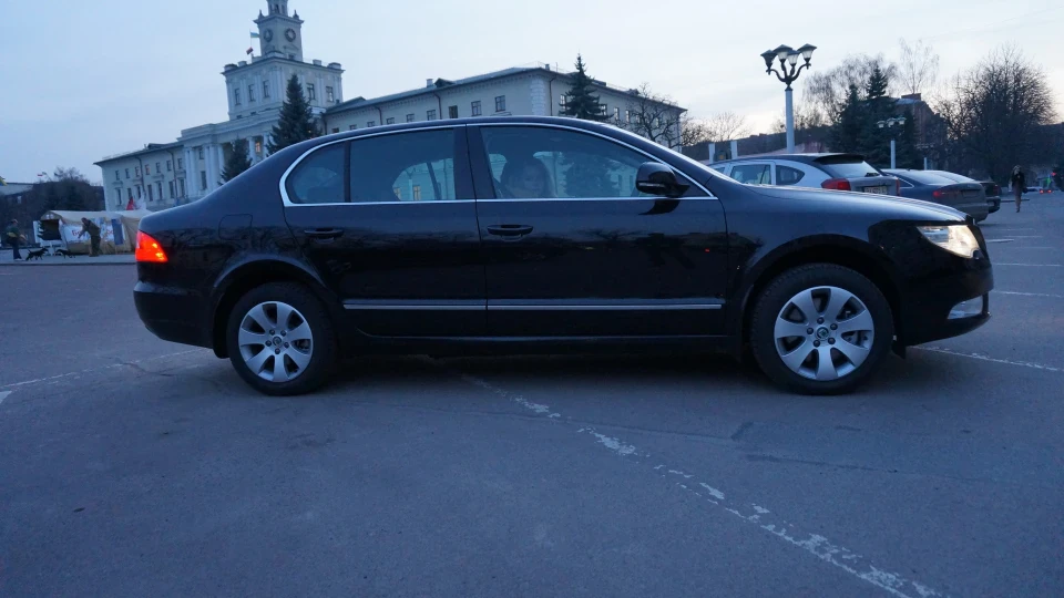 Skoda Superb 1.8 5