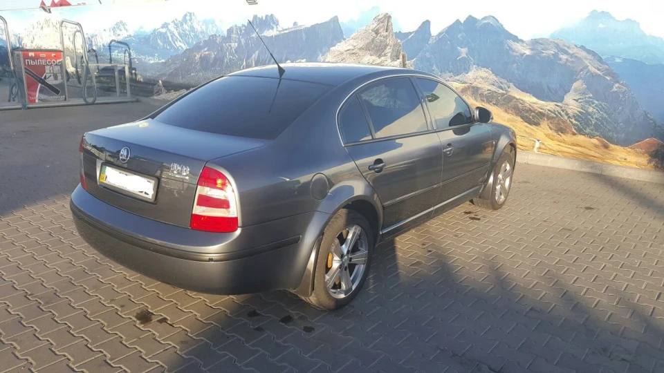Skoda Superb 1.8Т Автомат 2