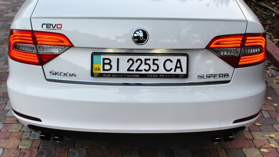 Skoda Superb 1.8T Restyling +Revo 2