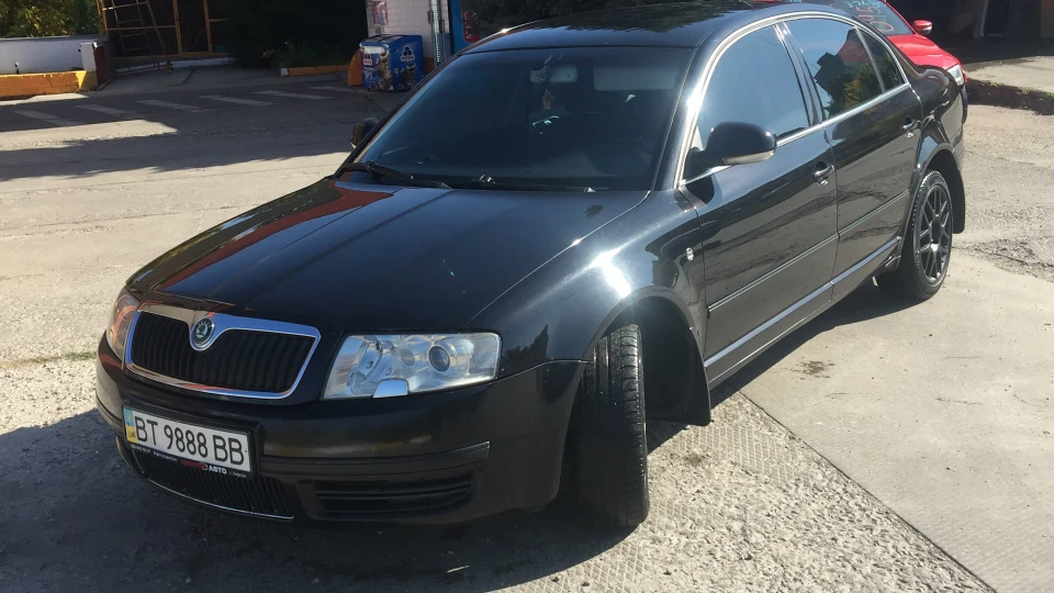 Skoda Superb 1.9 AWX АКПП