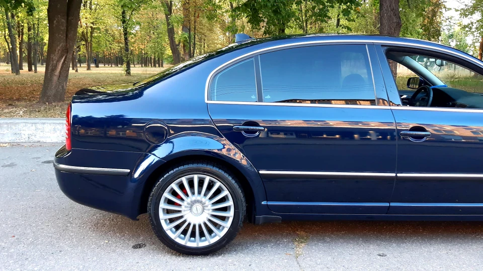Skoda Superb 1.9 tdi Elegance 5