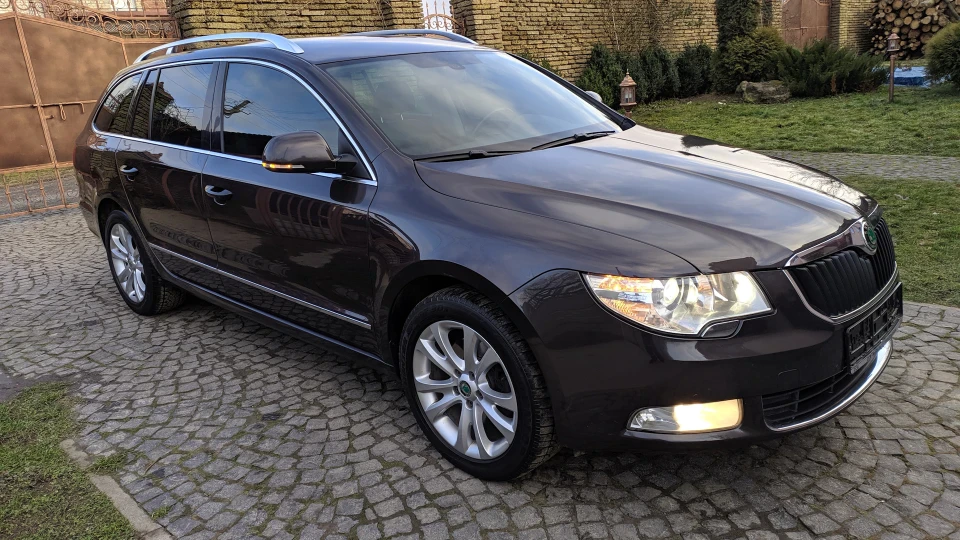 Skoda Superb 2,0 TDI Elegance