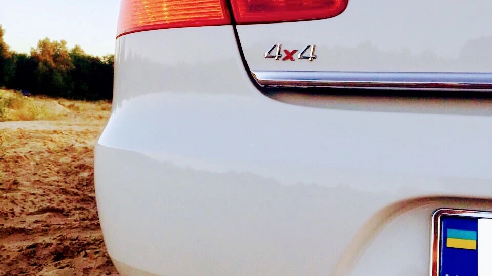 Skoda Superb 2.0 TDI White 4x4 125 kw