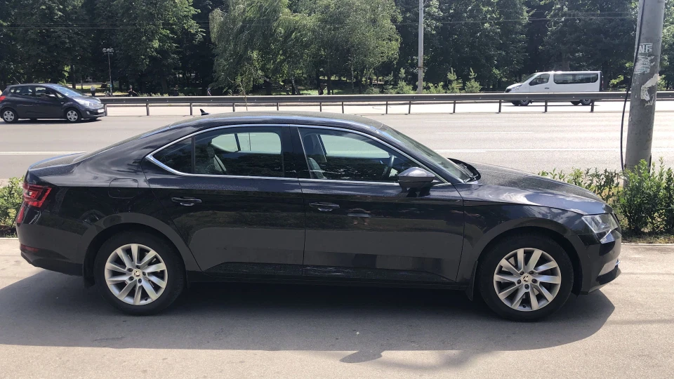 Skoda Superb 2.0 турбо, 280 к.с. 2