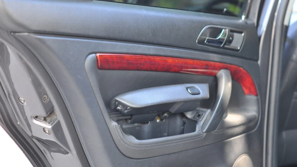 Skoda Superb 2.8 V6 3