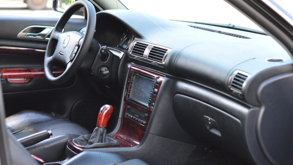 Skoda Superb 2.8 V6 4