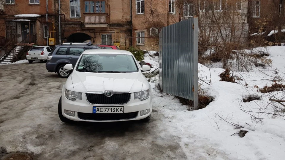 Skoda Superb 6-ст. МКПП, 1,8 TSI Amb