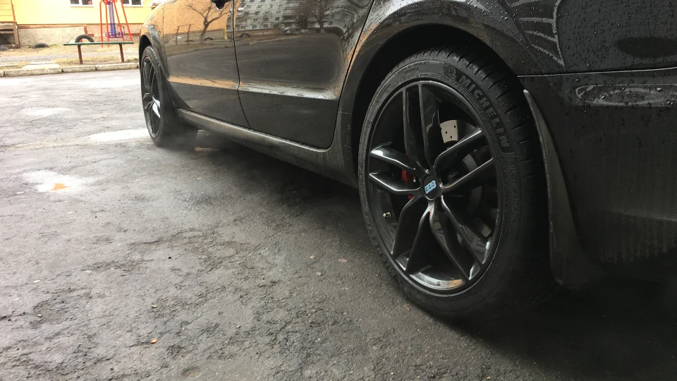 Skoda Superb «@AGP Motorsport» 4