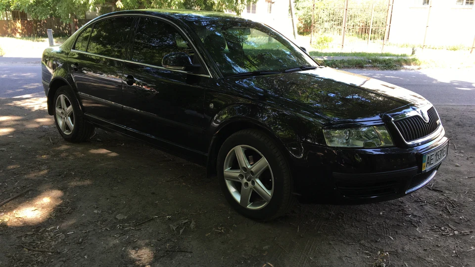 Skoda Superb AWT 2