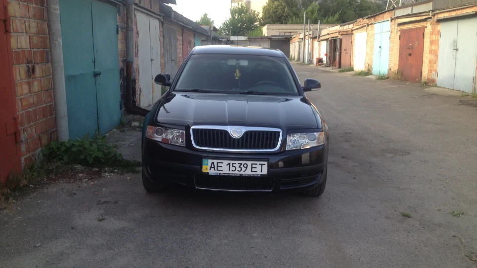 Skoda Superb AWT 5