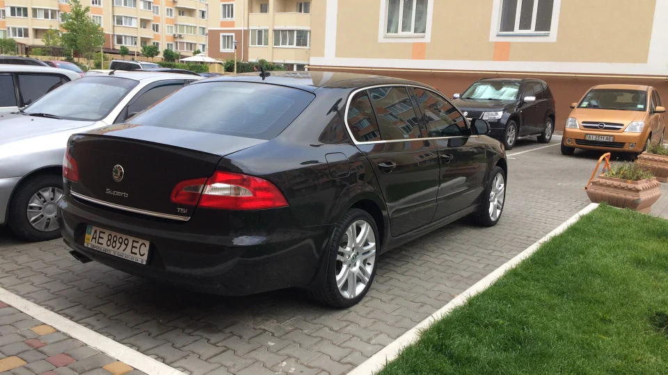 Skoda Superb Басяк 2