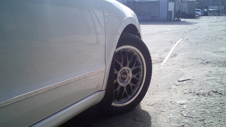 Skoda Superb Білий малюк ) 4