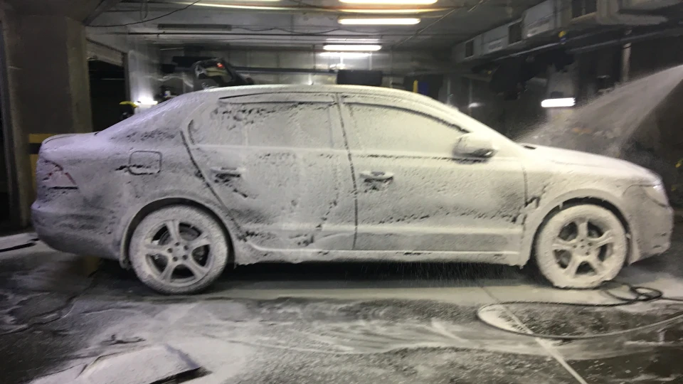 Skoda Superb Black full 2012 5